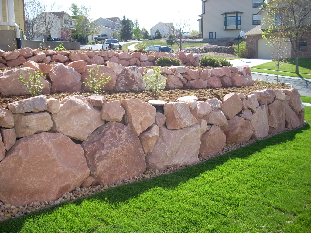 Front Lawn with Retaining Wall